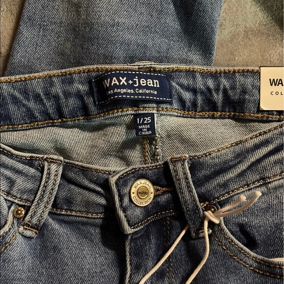 WAX distressed skinny jeans - Picture 5 of 7